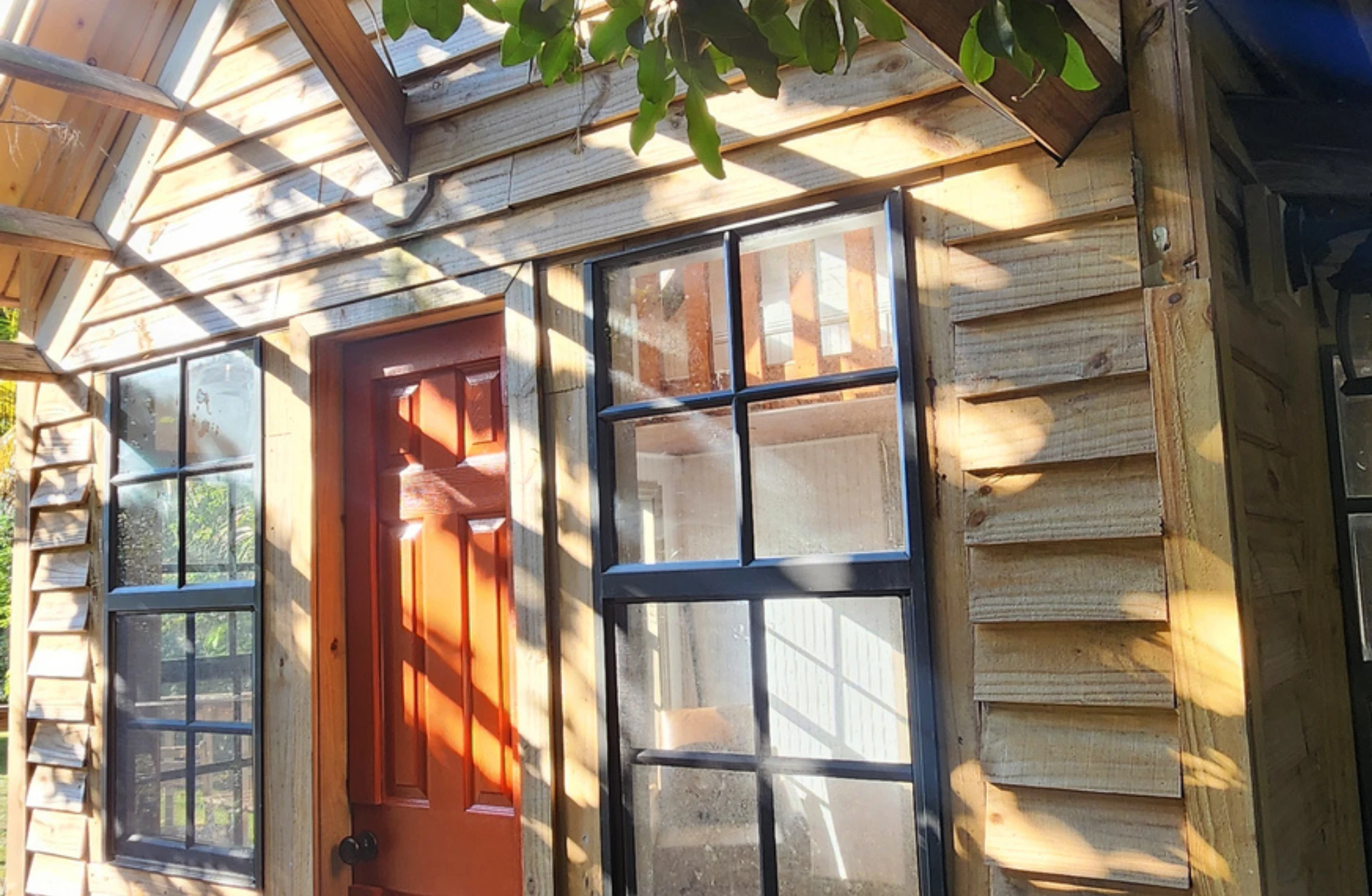 exterior treehouse photos